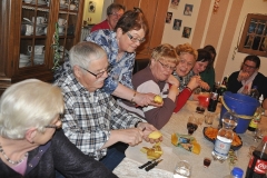 Kartoffelschaelen2016_011